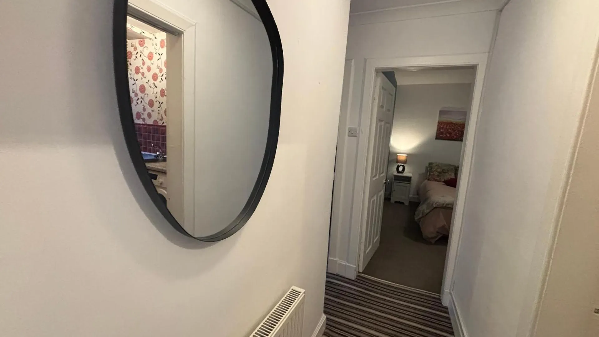 Cozy Downtown Apartment エディンバラ イギリス